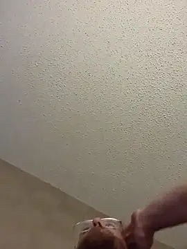 Geeznuts19 online show from 02-17-26, 03:47