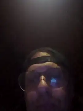 Geeznuts19 online show from 04-30-26, 05:25