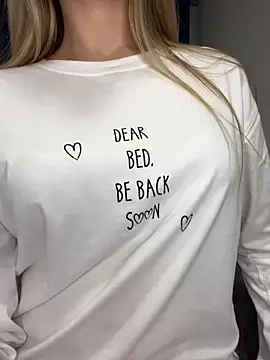 Miya Nika online show from 03-03-25, 11:35