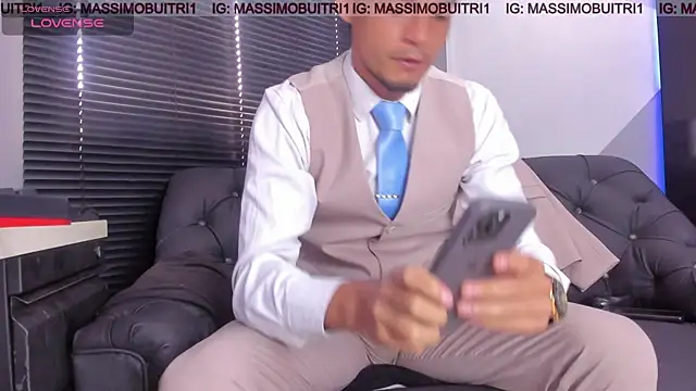 Snapshot of massimo_g chatting on 07-22-26, 12:52 massimo g online show from 07-22-26, 12:52