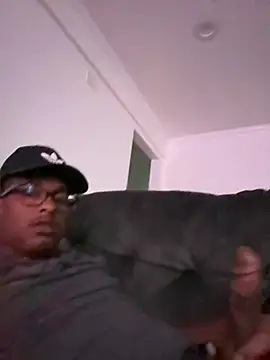 Snapshot of cumwithus1903 chatting on 01-21-25, 09:36 cumwithus1903 online show from 01-21-25, 09:36