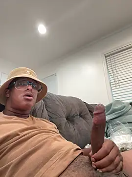 Snapshot of cumwithus1903 chatting on 02-14-25, 10:47 cumwithus1903 online show from 02-14-25, 10:47