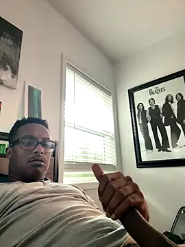 Snapshot of cumwithus1903 chatting on 09-27-25, 07:41 cumwithus1903 online show from 09-27-25, 07:41