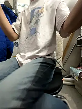 wSilEliaXm online show from 12-22-25, 03:58