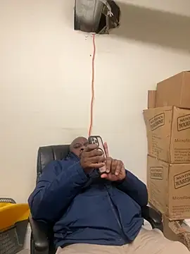 africandickxxl online show from 11-17-25, 03:40