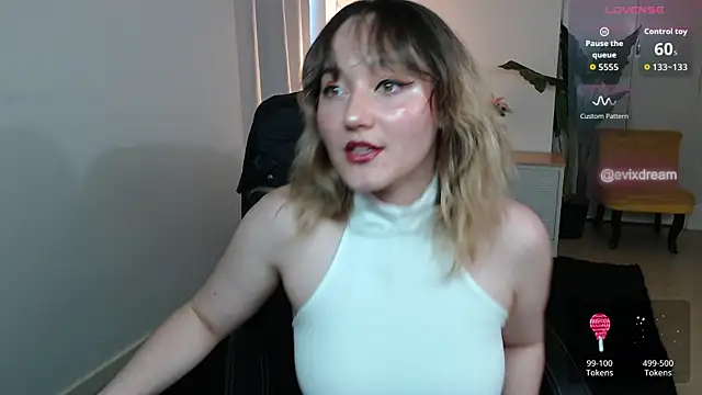 Crystal-dreamt online show from 07-11-26, 01:58