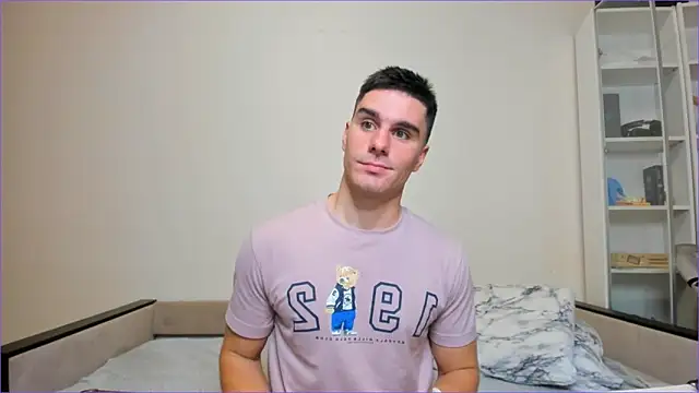 Snapshot of sam_huston chatting on 12-15-24, 09:09 sam huston online show from 12-15-24, 09:09