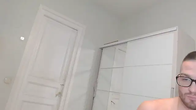 Marselle Laker online show from 12-22-24, 09:33