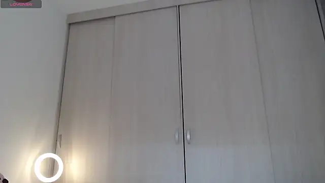 Snapshot of cristal_sexybody chatting on 11-10-25, 04:17 cristal sexybody online show from 11-10-25, 04:17