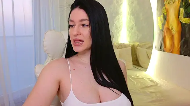 moniqque online show from 03-09-26, 05:11