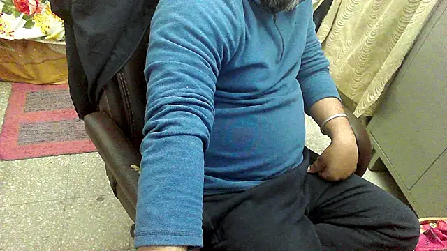 rentarob online show from 12-14-25, 01:16