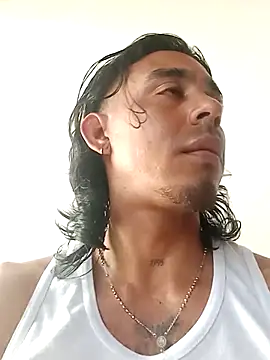 Snapshot of Williamjamess95 chatting on 01-06-25, 07:24 Williamjamess95 online show from 01-06-25, 07:24