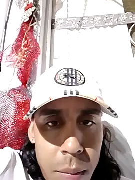 Snapshot of Williamjamess95 chatting on 01-09-25, 04:30 Williamjamess95 online show from 01-09-25, 04:30