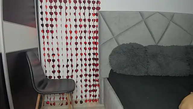 Snapshot of BlueEyesLexy chatting on 02-06-26, 07:34 BlueEyesLexy online show from 02-06-26, 07:34