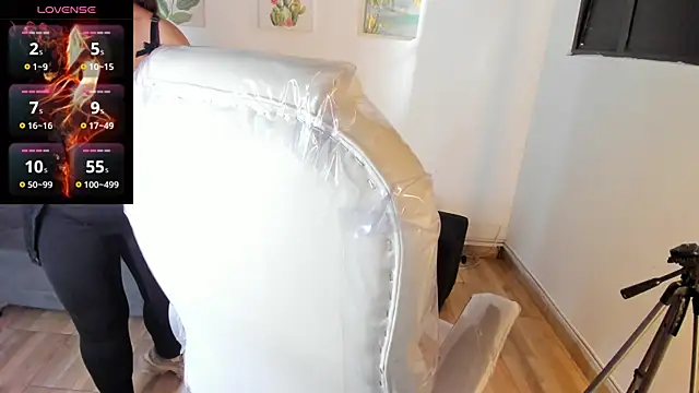 Snapshot of victoria_rosse520 chatting on 09-13-25, 12:49 victoria rosse520 online show from 09-13-25, 12:49