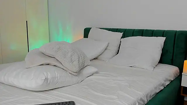 june desire online show from 03-14-26, 02:33