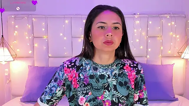 Snapshot of SarahSophia_ chatting on 01-28-25, 11:28 SarahSophia online show from 01-28-25, 11:28