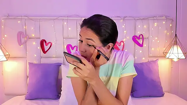 Snapshot of SarahSophia_ chatting on 02-26-25, 11:30 SarahSophia online show from 02-26-25, 11:30