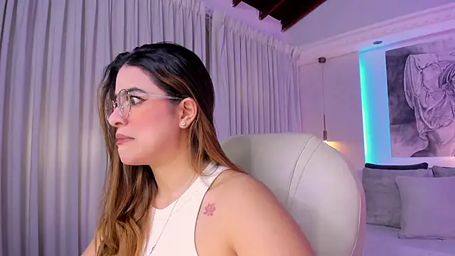 nathalie rivers online show from 04-18-26, 11:14