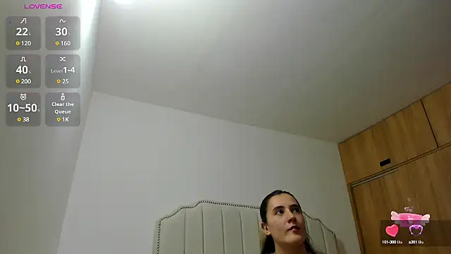 Snapshot of Hanna86 chatting on 02-28-25, 02:42 Hanna86 online show from 02-28-25, 02:42