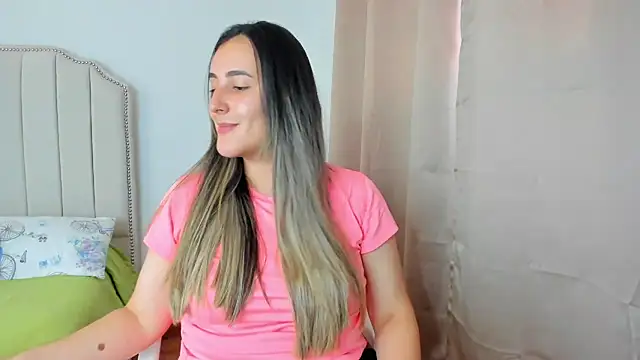 Hanna86 online show from 11-12-25, 07:57