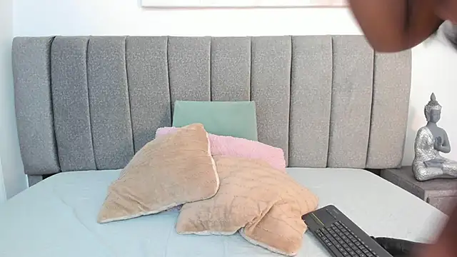 samantha stan online show from 06-13-26, 12:25