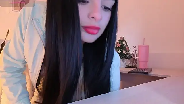 Snapshot of NebetColin chatting on 12-17-25, 07:31 NebetColin online show from 12-17-25, 07:31