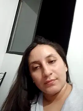 Snapshot of Angeelus2 chatting on 12-03-24, 11:13 Angeelus2 online show from 12-03-24, 11:13