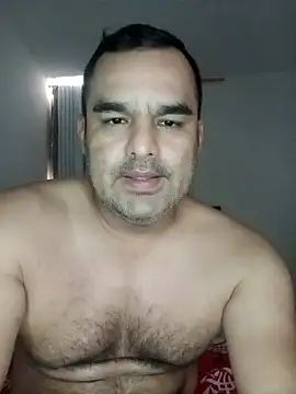 Snapshot of Angeelus2 chatting on 02-04-25, 09:31 Angeelus2 online show from 02-04-25, 09:31