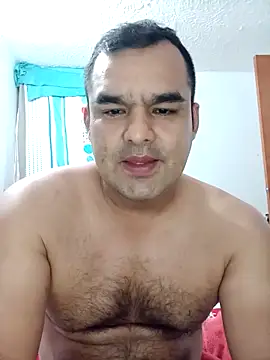 Snapshot of Angeelus2 chatting on 02-06-25, 11:04 Angeelus2 online show from 02-06-25, 11:04