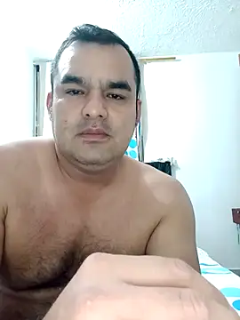 Snapshot of Angeelus2 chatting on 03-09-25, 02:29 Angeelus2 online show from 03-09-25, 02:29