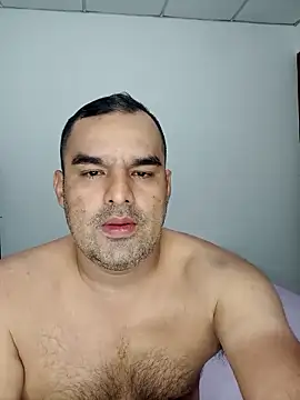 Snapshot of Angeelus2 chatting on 09-14-25, 12:54 Angeelus2 online show from 09-14-25, 12:54