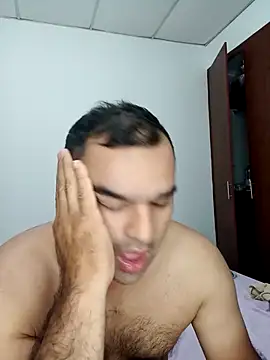 Snapshot of Angeelus2 chatting on 09-19-25, 01:56 Angeelus2 online show from 09-19-25, 01:56