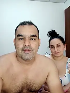 Snapshot of Angeelus2 chatting on 09-21-25, 04:52 Angeelus2 online show from 09-21-25, 04:52