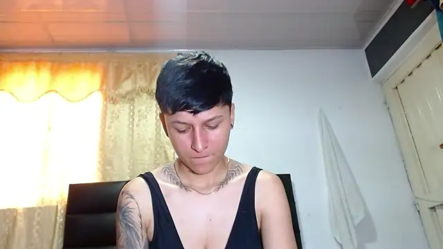 Snapshot of Tamarahryan chatting on 01-26-25, 04:41 Tamarahryan online show from 01-26-25, 04:41