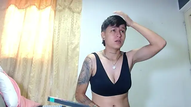 Snapshot of Tamarahryan chatting on 03-06-25, 01:57 Tamarahryan online show from 03-06-25, 01:57