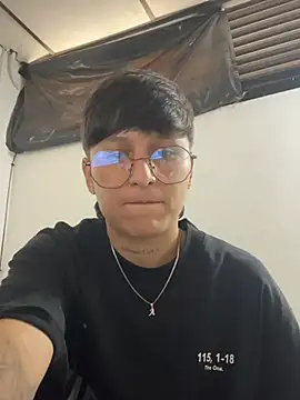 Snapshot of Tamarahryan chatting on 02-03-26, 03:50 Tamarahryan online show from 02-03-26, 03:50