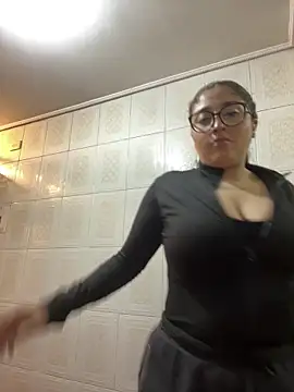 Snapshot of croftsmila chatting on 05-17-26, 12:19 croftsmila online show from 05-17-26, 12:19