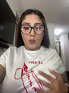 Snapshot of croftsmila chatting on 07-30-26, 11:26 croftsmila online show from 07-30-26, 11:26