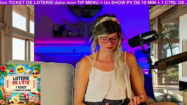 Kittychatte online show from 07-08-26, 12:42