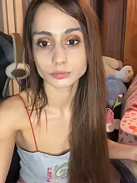 LaPetitechienne1 online show from 01-28-25, 03:35