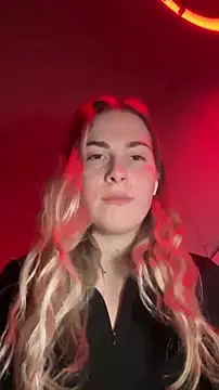 Snapshot of KissMissAngela chatting on 11-20-25, 07:35 KissMissAngela online show from 11-20-25, 07:35