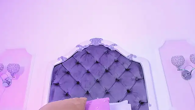 Snapshot of _brenda_becker chatting on 06-29-26, 07:47 brenda becker online show from 06-29-26, 07:47