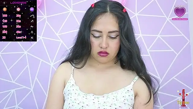 Snapshot of altheamoore chatting on 11-24-25, 10:31 altheamoore online show from 11-24-25, 10:31