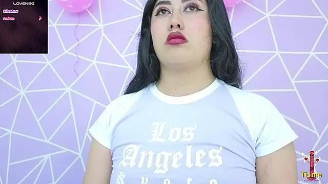 Snapshot of altheamoore chatting on 11-29-25, 10:57 altheamoore online show from 11-29-25, 10:57