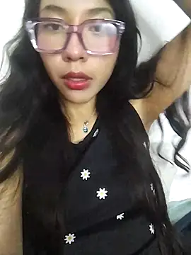 Snapshot of Umaru_uwu chatting on 11-06-25, 04:24 Umaru uwu online show from 11-06-25, 04:24