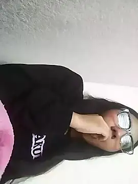 Snapshot of Umaru_uwu chatting on 11-20-25, 07:02 Umaru uwu online show from 11-20-25, 07:02