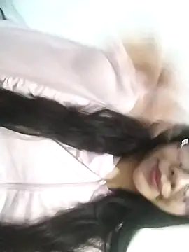 Snapshot of Umaru_uwu chatting on 11-24-25, 01:16 Umaru uwu online show from 11-24-25, 01:16