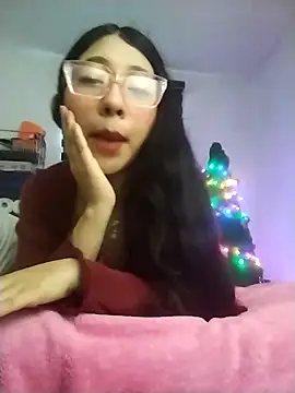 Snapshot of Umaru_uwu chatting on 12-16-25, 03:50 Umaru uwu online show from 12-16-25, 03:50