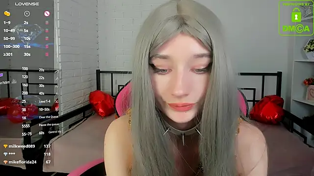 Snapshot of Katia_Kim chatting on 02-24-25, 12:48 Katia Kim online show from 02-24-25, 12:48